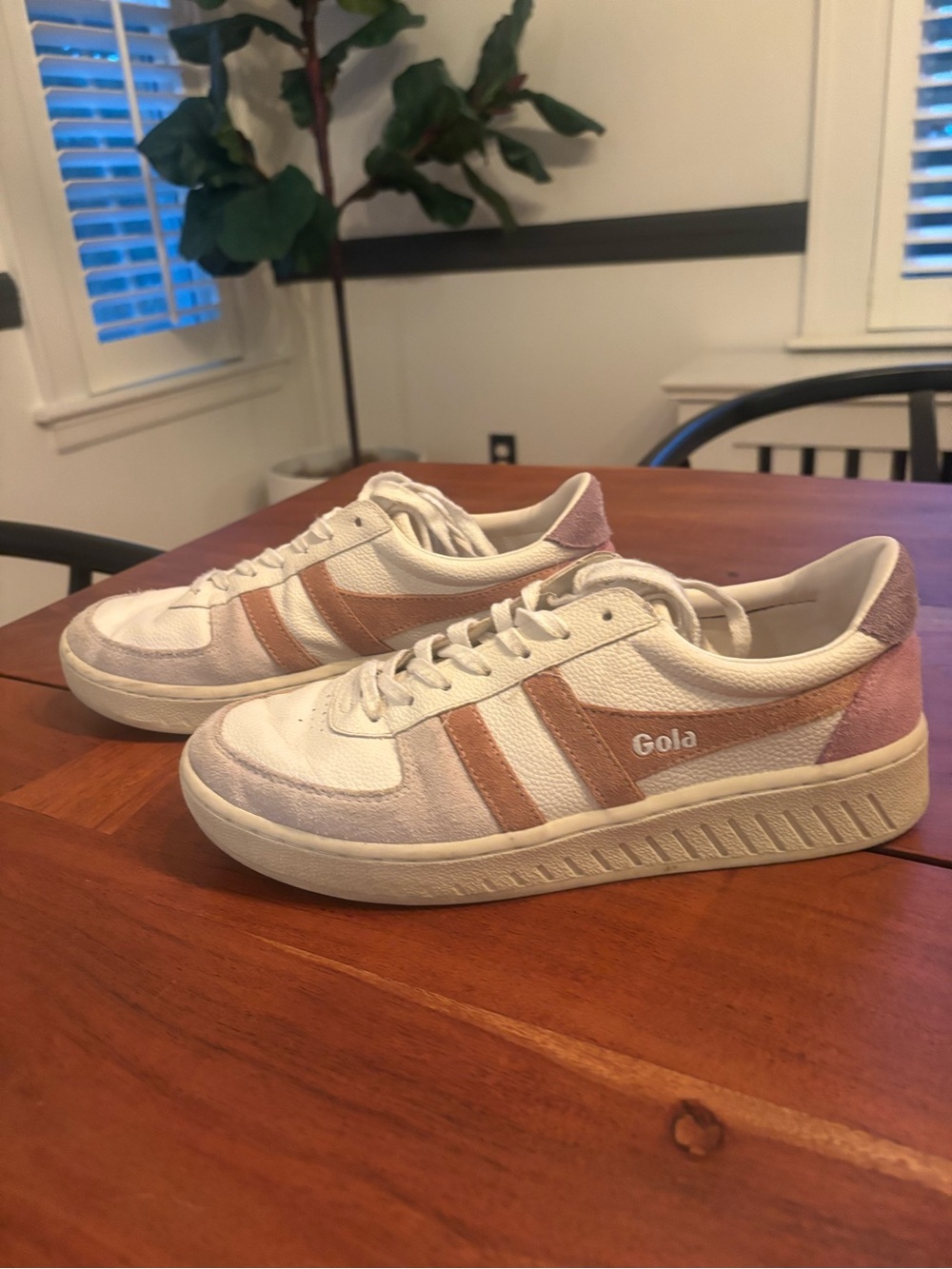 Gola woman’s White and Pink Grandslam Trident Size 10